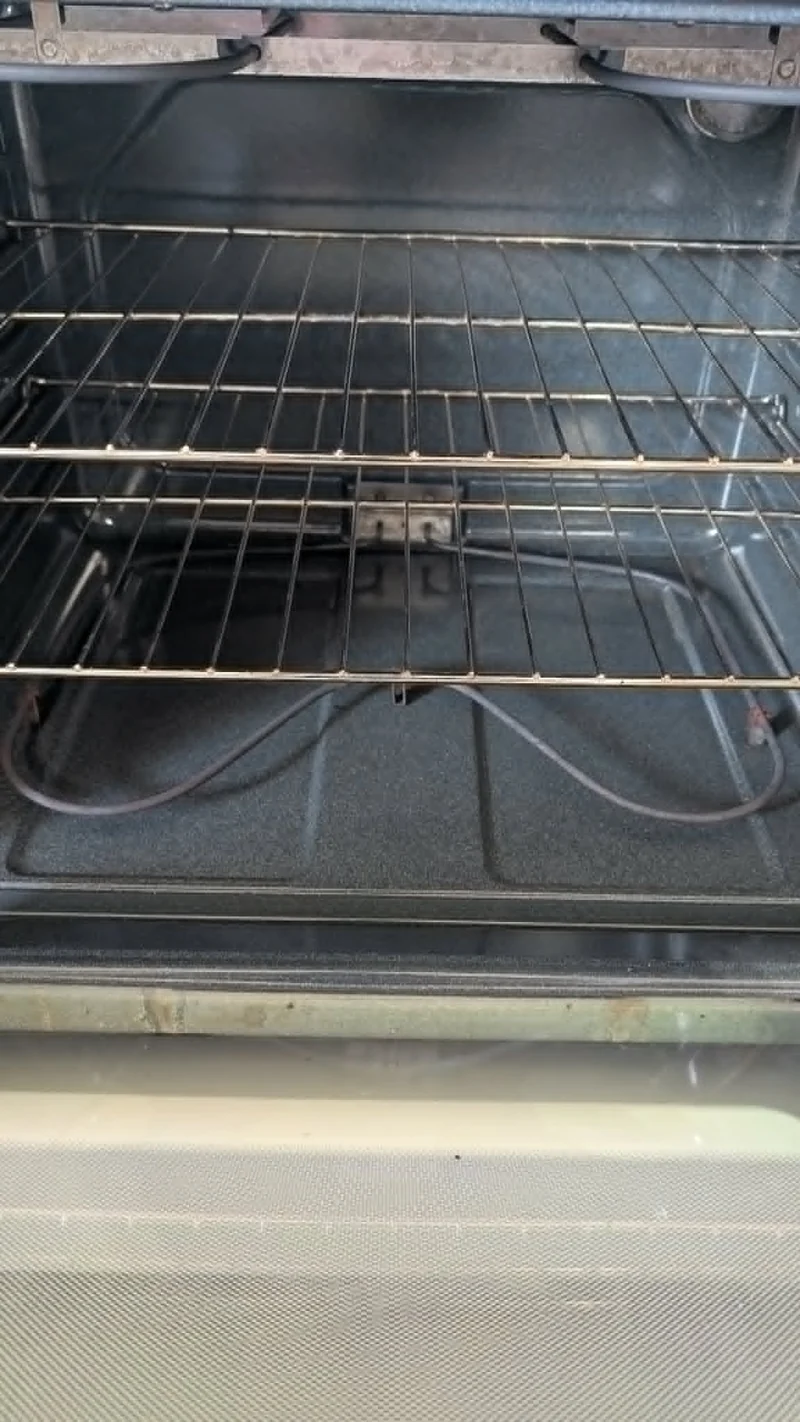 Inglis 30'' Cuisinière Vitrocéramique - Blanc - Reconditionnée