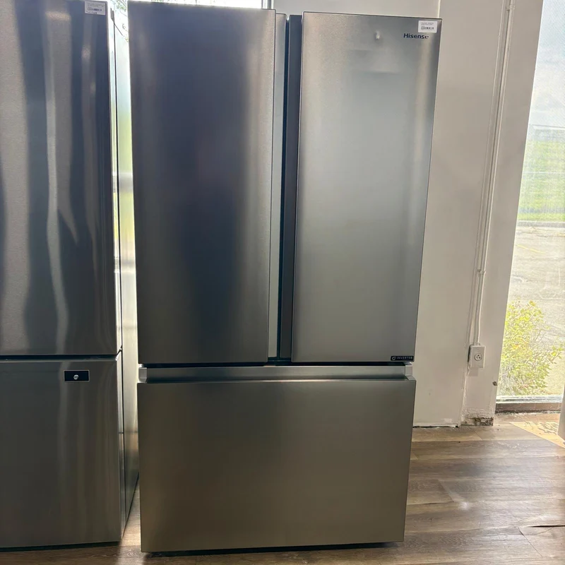 Hisense 36 po 26.6 pi cu. Réfrigérateur - Inox - RF27A3FSE - Boîte ouverte