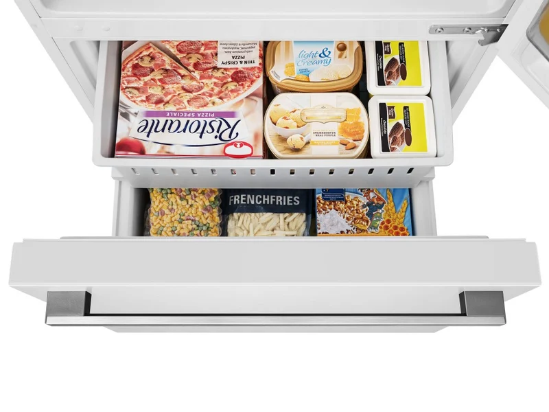 Hisense 31 po 17 pi cu. réfrigérateur - Energy Star® - blanc - RB17A2CWE - boîte ouverte