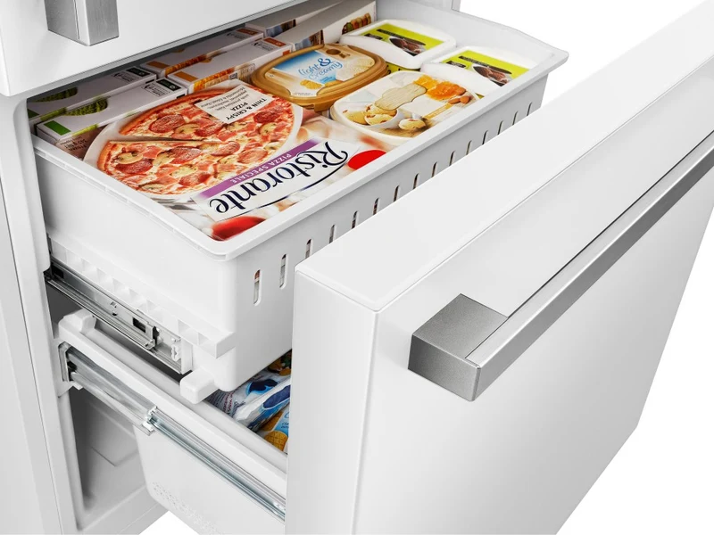 Hisense 31 po 17 pi cu. réfrigérateur - Energy Star® - blanc - RB17A2CWE - boîte ouverte