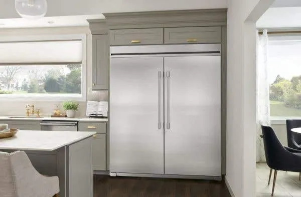 Frigidaire Professionnal 33'' 19 pi cu chacun - Ensemble tout Réfrigérateur et tout congélateur - inox - FPRU19F8WF - FPFU19F8WF - boîte ouverte