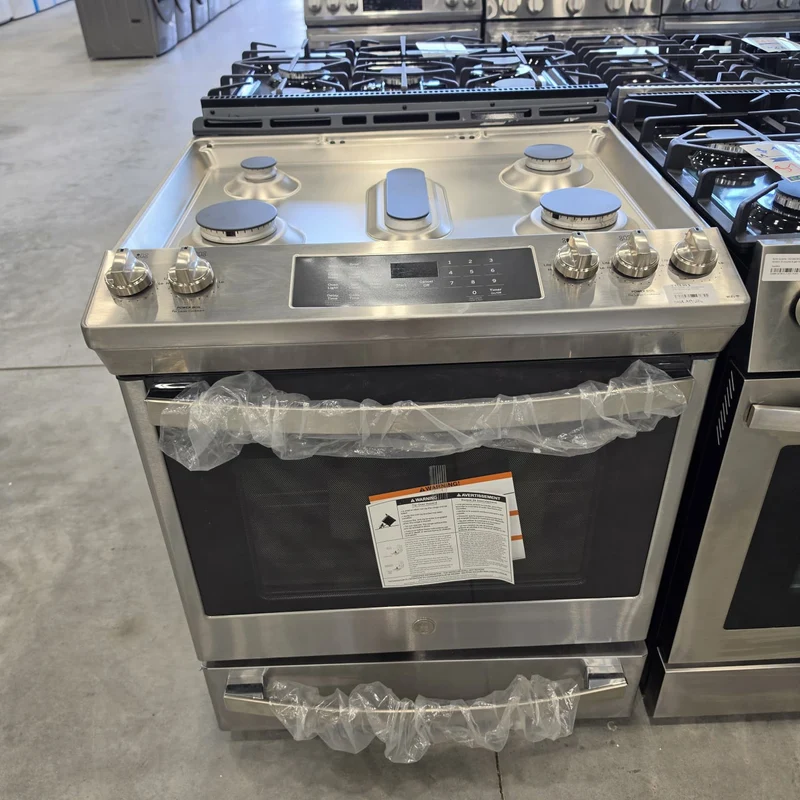 GE 30'' 5.6 pi cu Cuisinière à gaz encastrée - four à convection autonettoyant - acier inoxydable - JCGS760SPSS - boîte ouverte