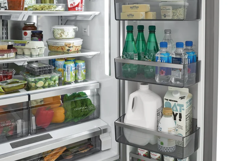 Frigidaire Professional 36'' 27.8pi cu.- Machine à glaçons et à eau - inox - PRFS2883AF - boîte ouverte