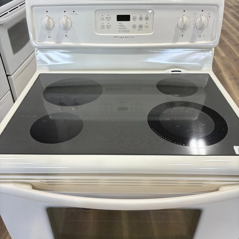 Frigidaire 30'' Cuisinière Vitrocéramique- beige - Reconditionné