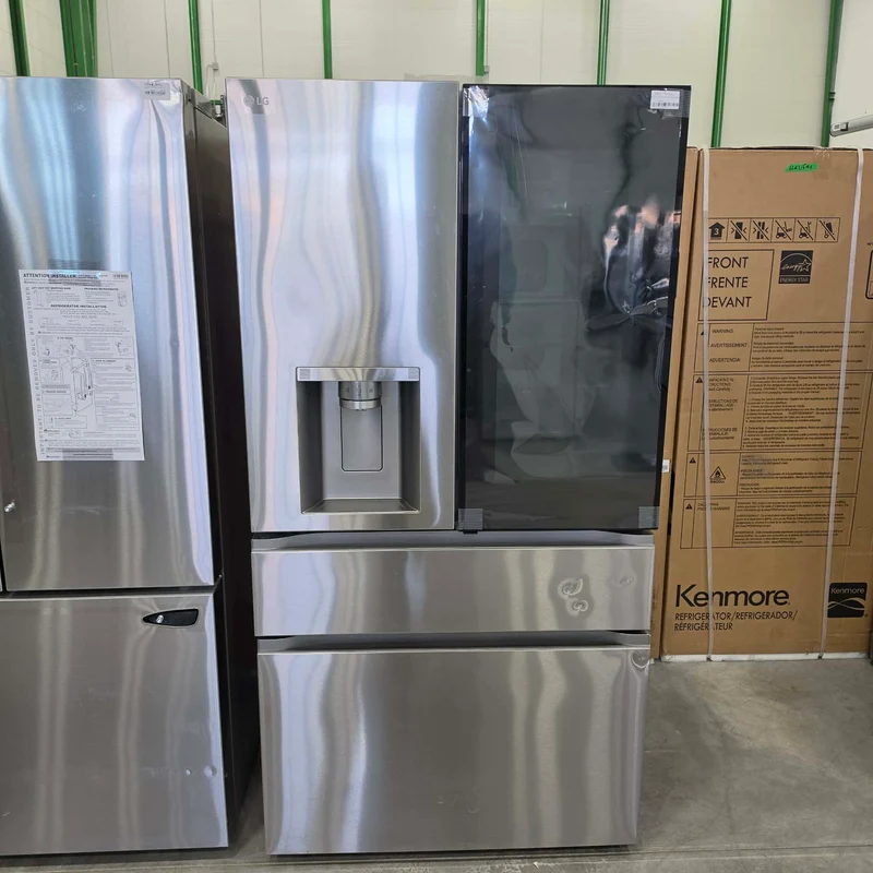 LG 36'' 29 pi cu Réfrigérateur avec Instaview - Pronfondeur MAXMD - Distributeur d’eau et de glaçons - Inox - LF29S8365S - Boîte ouverte