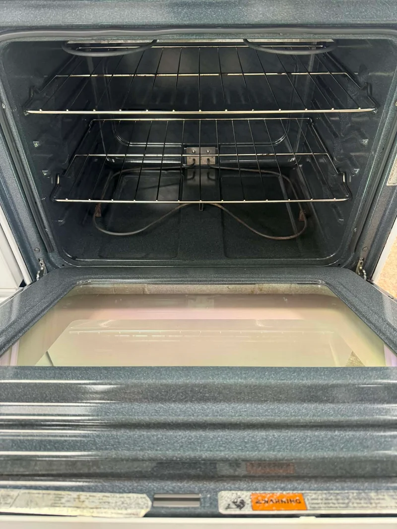 Inglis 30'' Cuisinière vitrocéramique -Blanc- Reconditionné