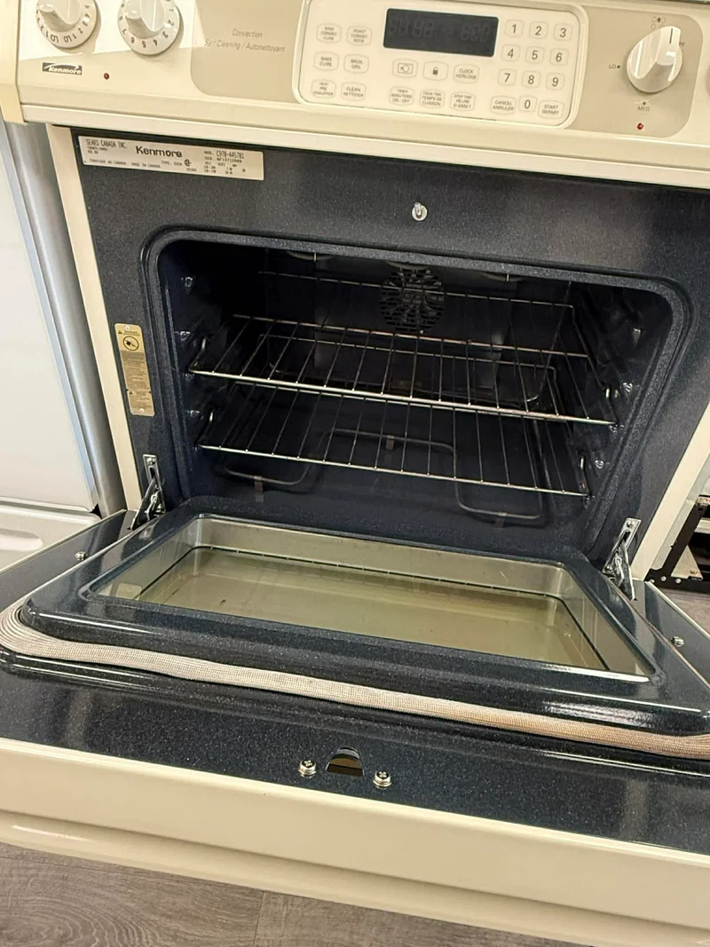 Kenmore 30" Cuisinière Vitrocéramique -Encastrée -Beige- Reconditionnée