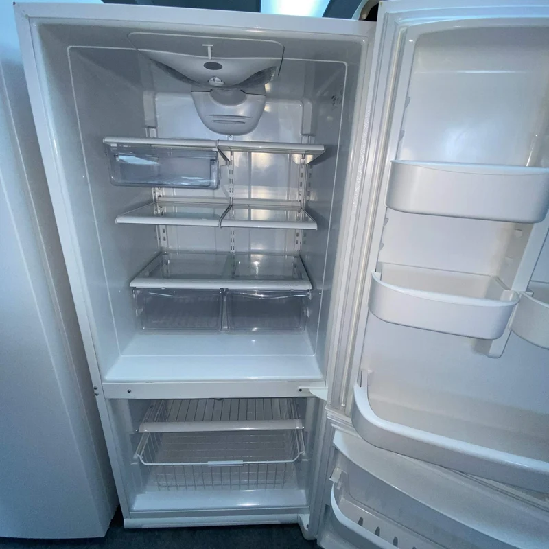 Frigidaire 30''- Kenmore congélateur inférieur- BLANC- Reconditionné