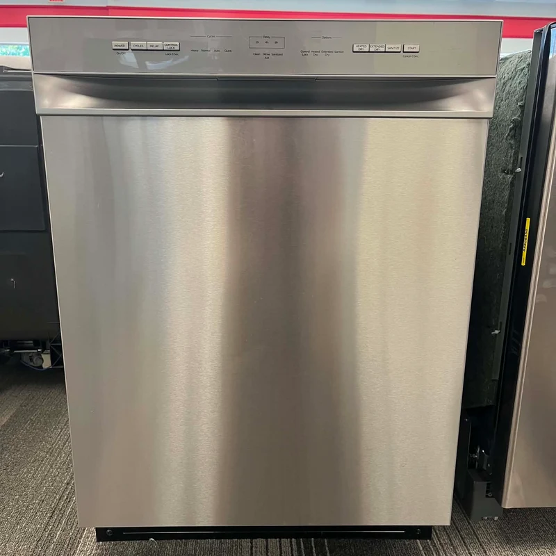 Midea 24'' 52 dBA Lave-vaisselle à cuve hybride - commande frontale - éclairage intérieur - MDF24P1BST - boîte ouverte