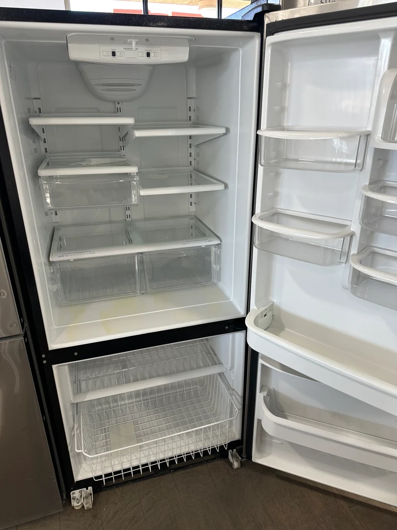 Kenmore 30'' Réfrigérateur Congélateur Inférieur - Inox - Reconditionné
