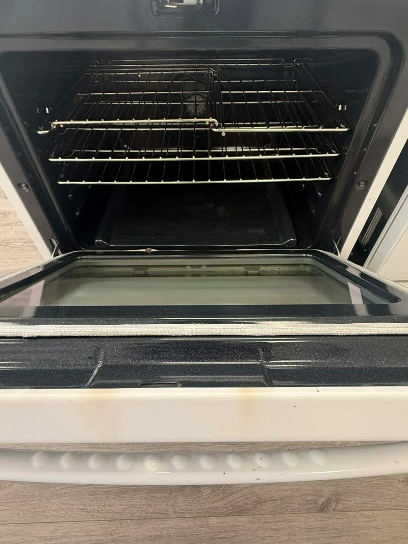 Maytag 30'' Cuisinière Vitrocéramique Encastrable -Blanc - Reconditionnée