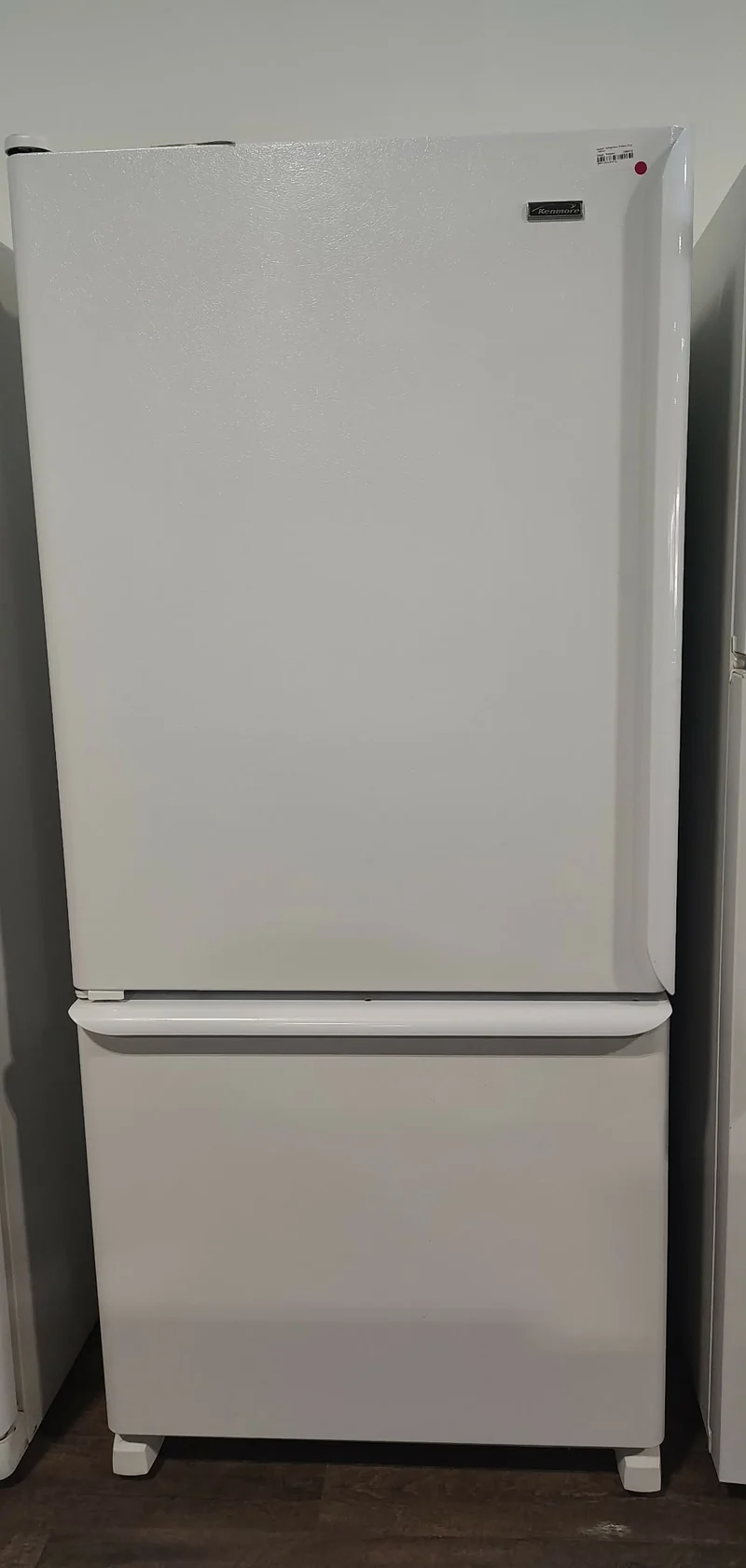 Kenmore 30'' 18.9 pi cu Réfrigérateur congélateur inférieur - blanc - reconditionné