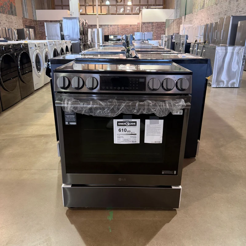 LG Cuisinière électrique encastrable 30P - Inox Noir - LSEL6333ZE - Boîte ouverte