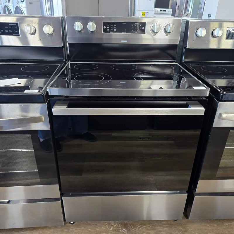 Hisense 30'' 5.8 pi Cuisinière électrique convection - inox - HBE3502CAS - Boîte ouverte