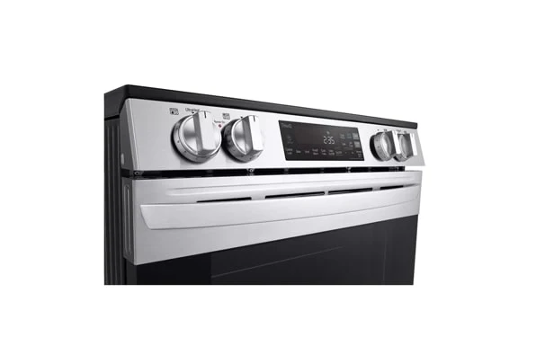 LG 30” 6.3 pi cu Cuisinière vitrocéramique – wifi - Inox – LSEL6331F – Neuf
