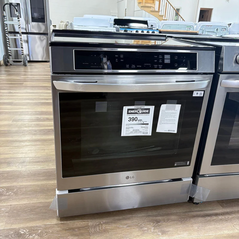 LG 30'' 6.3 pi.cu. - Cuisinière à induction - 4 brûleurs - inox - LSIL6332FE - Boîte ouverte