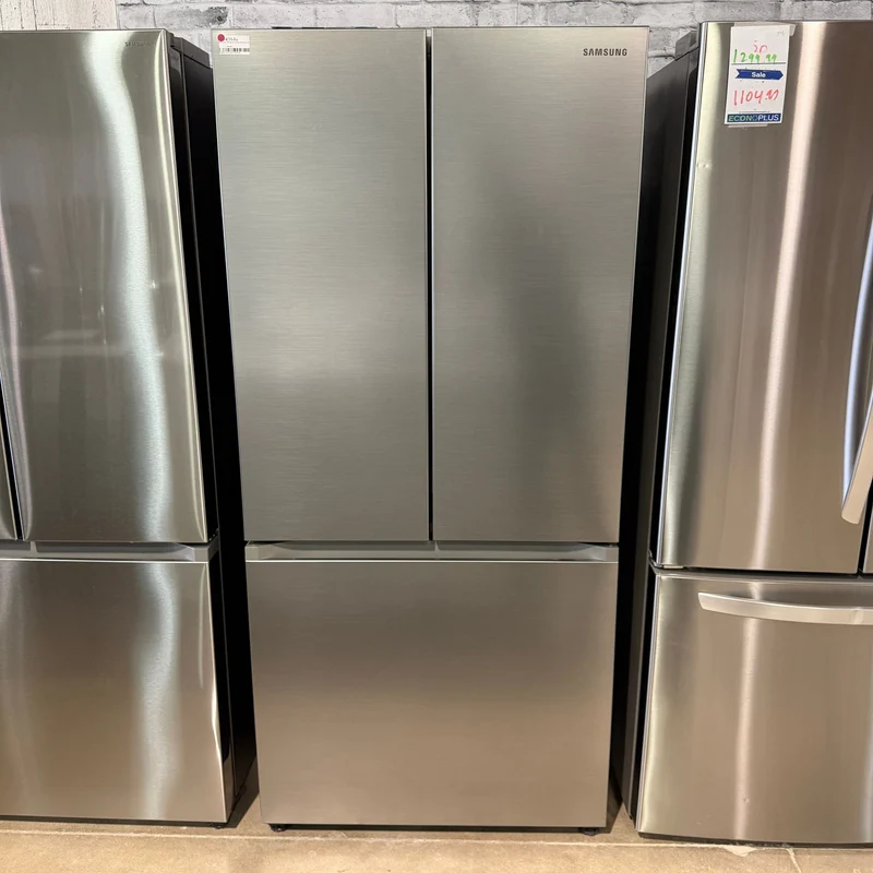 Samsung 33'' 17.5 pi cu Réfrigérateur profondeur comptoir - inox - RF18A5101S9 - boîte ouverte