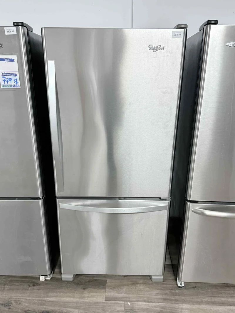 Whirlpool 30'' – Réfrigérateur congélateur inférieur – Inox – Reconditionné