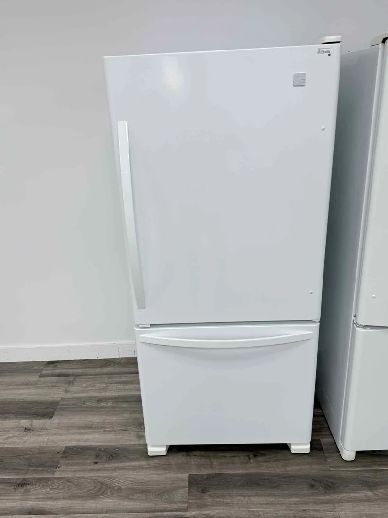 Kenmore 30'' – Réfrigérateur Congélateur Inférieur – Blanc – Reconditionné