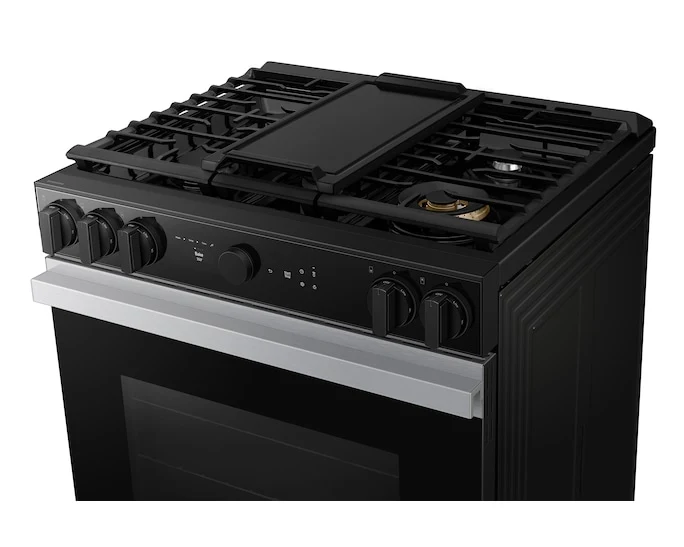 Samsung 30'' 6.0 pi cu Cuisinière Encastrable au gaz - sous vide - inox - NSG6DG8500SRAA - boîte ouverte