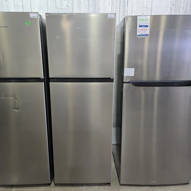 Hisense 24'' 11.5 pi cu. Réfrigérateur - Inox - RT12A2CSE - Boîte Ouverte