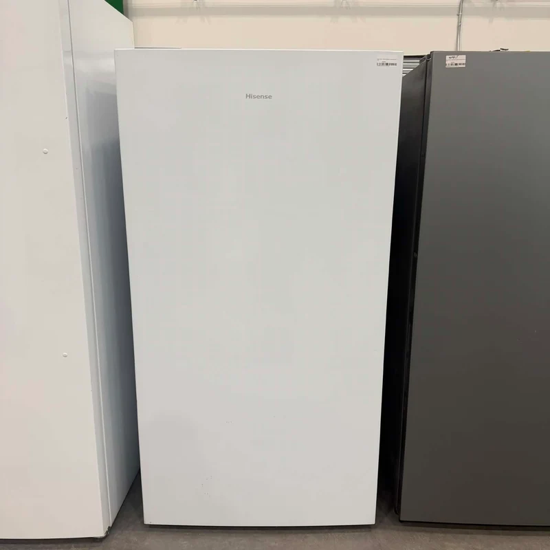 Hisense 33'' 17 pi cu. congélateur vertical - sans givre - blanc - FV17D6AWD - boîte ouverte