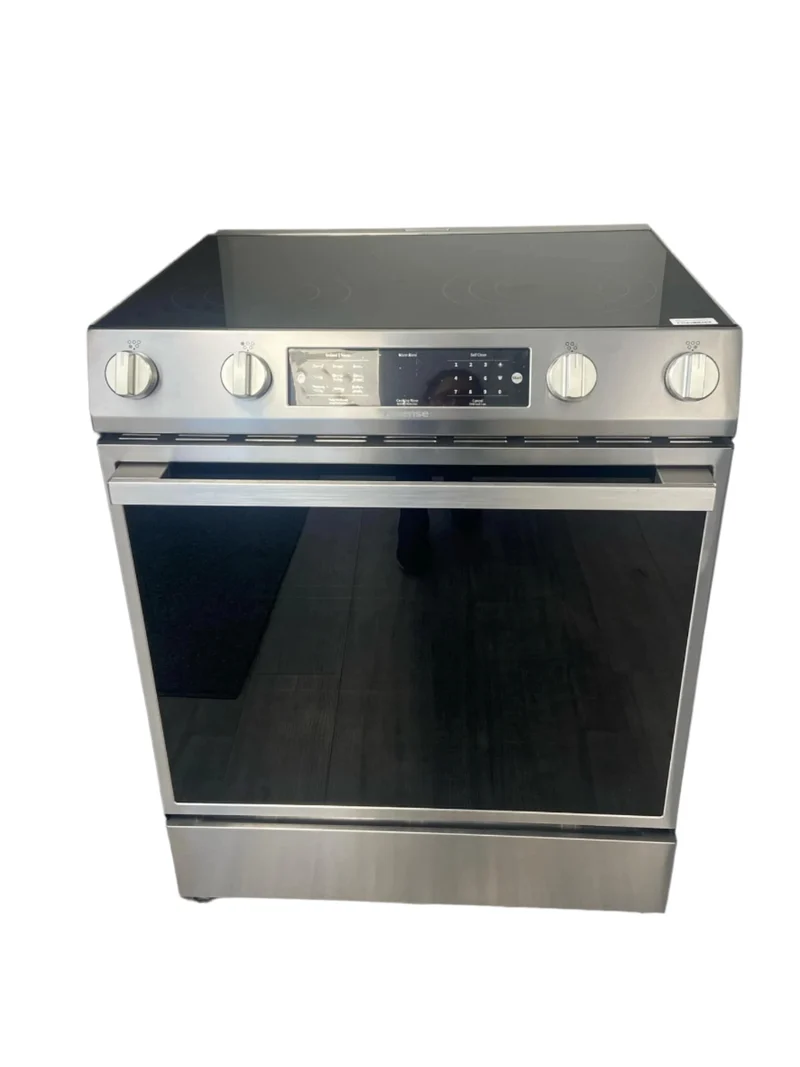 Hisense 30'' 5,8 pi.cu. Cuisinière encastrable - Friture à Air Chaud - Convection véritable - inox - HFE3501CPS - boîte ouverte