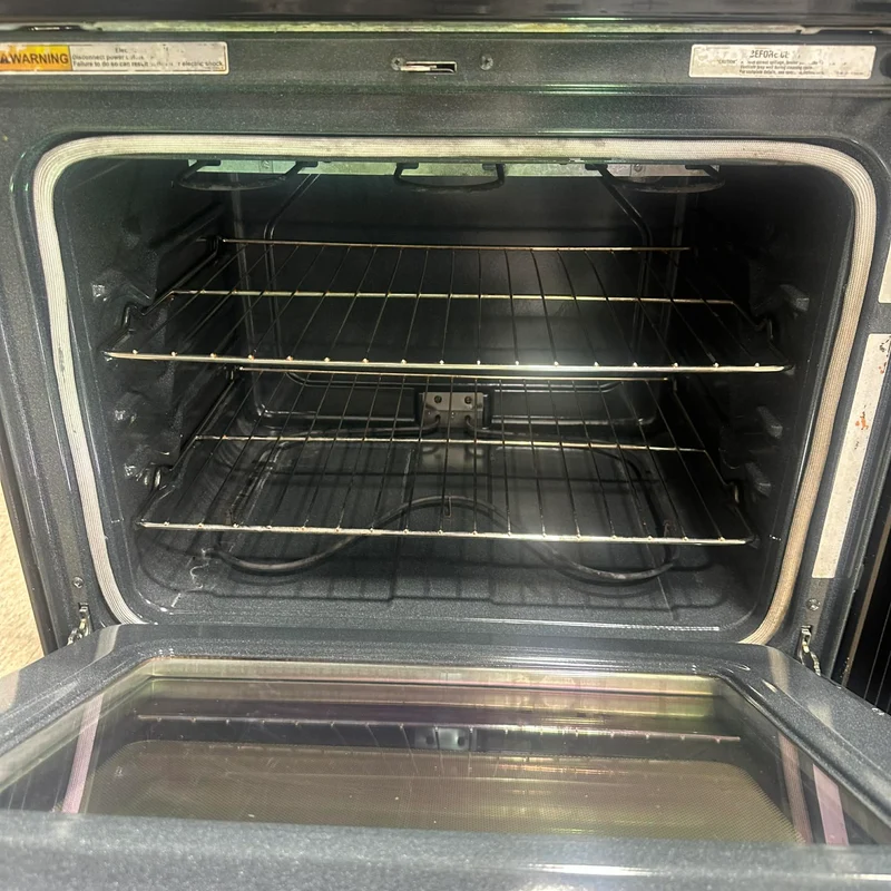 Whirlpool 30'' Cuisinière - Vitrocéramique- Inox - reconditionné
