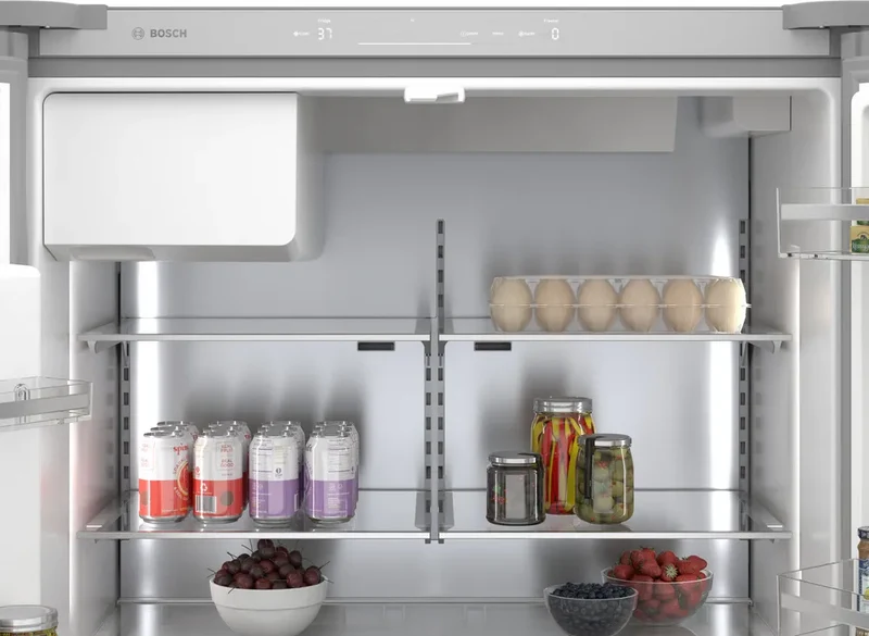 Bosch 36'' 21.6 pc Série 500 Réfrigérateur à portes françaises - Acier brossé - inox - B36CD50SNS - boîte ouverte