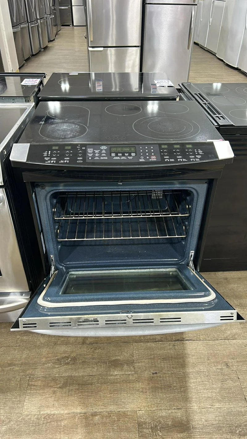 Kenmore 30'' Cuisinière Encastrée Vitrocéramique - Inox - Reconditionné
