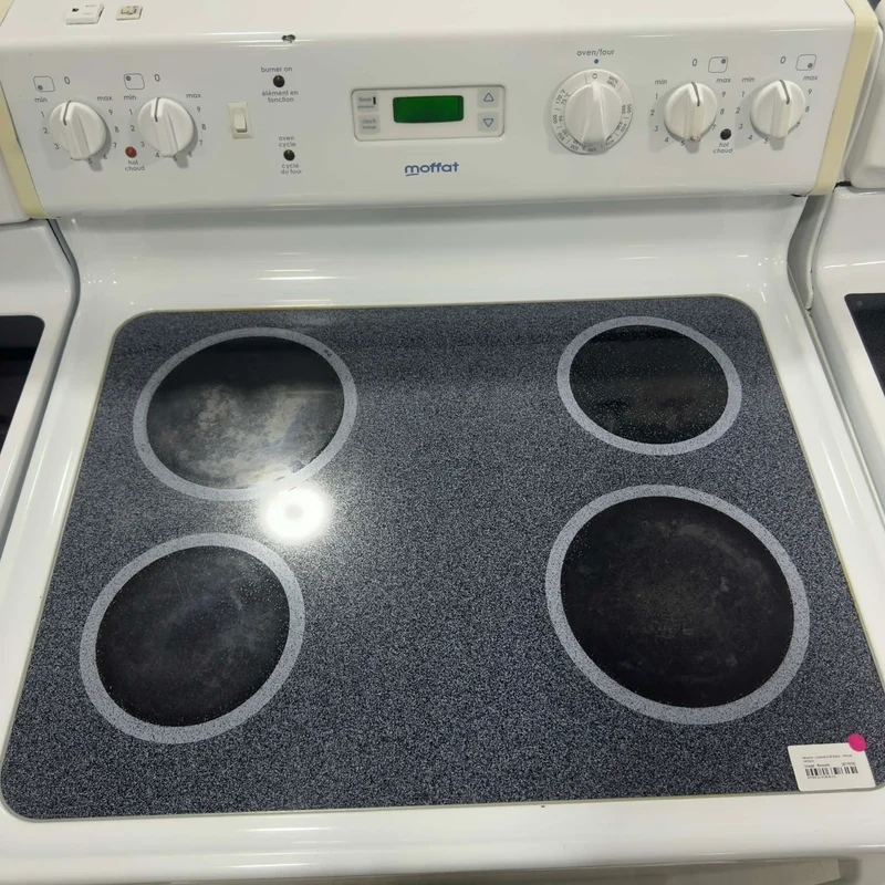 Moffat 30'' Cuisinière Vitrocéramique - Blanc - Reconditionné