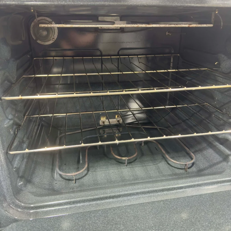 Moffat 30'' Cuisinière Vitrocéramique - Blanc - Reconditionné