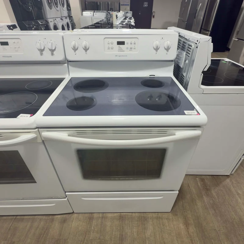 Frigidaire 30'' Cuisinière Vitrocéramique - Blanc - Reconditionné