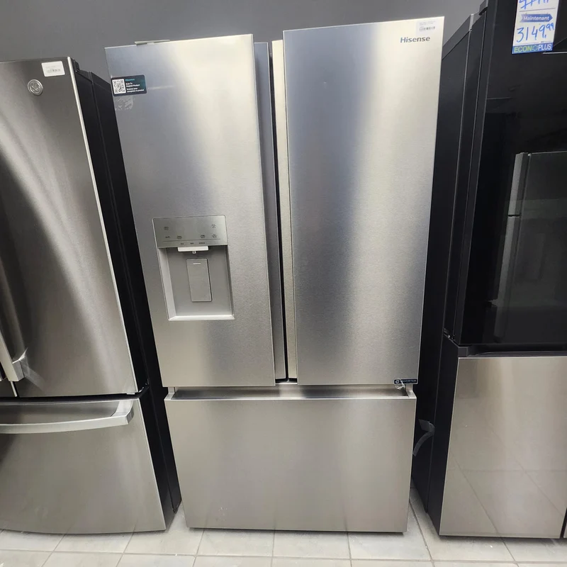 Hisense 36 po 22.4 pc Réfrigérateur à porte française -profondeur comptoir - inox - RF225C3CSEI - boîte ouverte