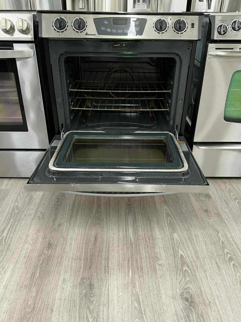 Amana 30'' Cuisinière Vitrocéramique Encastrable - Inox - Reconditionnée
