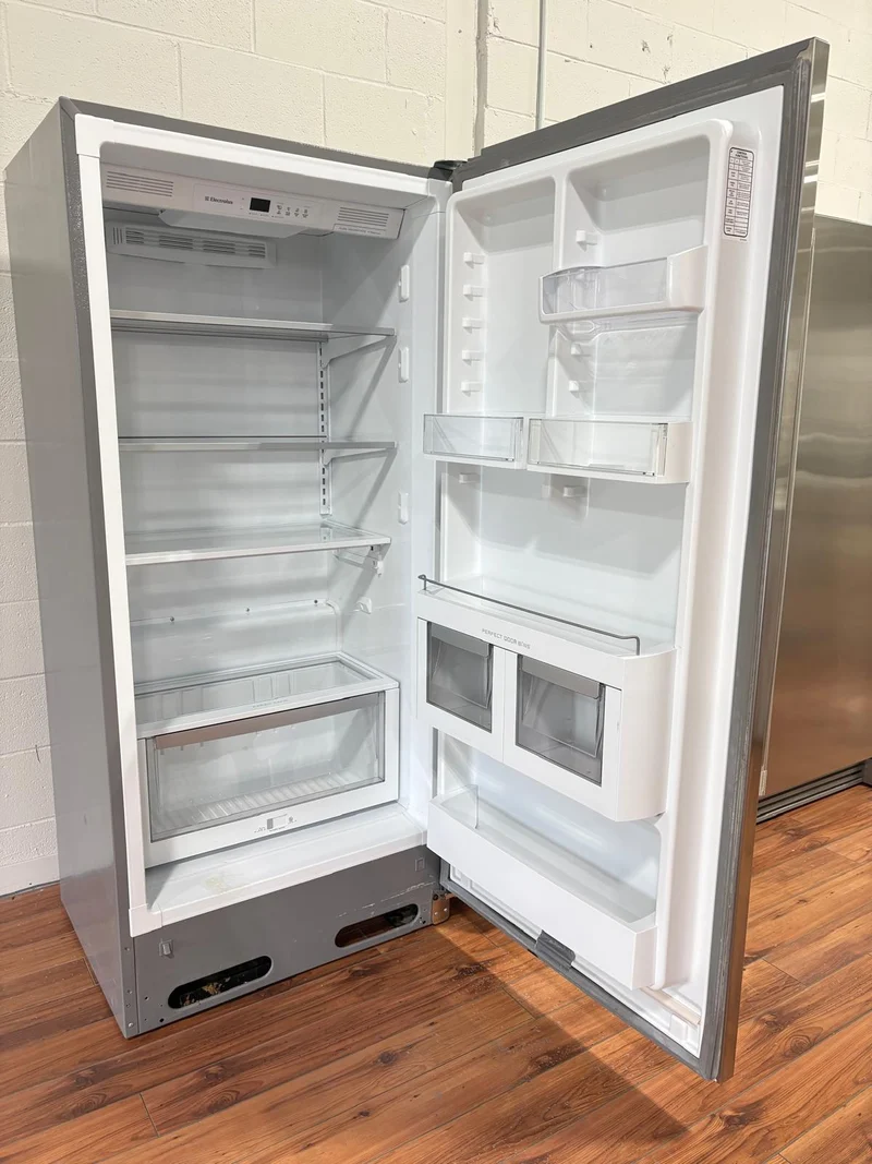 Electrolux 32''-Refrigerateur -Légumier- inox -reconditionné