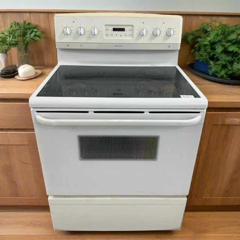 Frigidaire 30'' Cuisinière vitrocéramique - blanc- reconditionnée