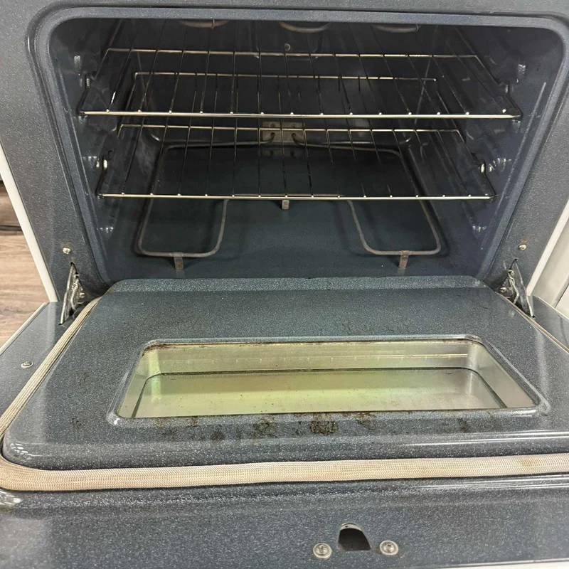 Frigidaire 30'' Cuisinière vitrocéramique - blanc- reconditionnée