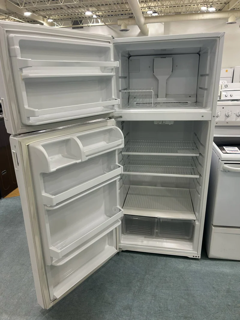 Whirlpool 30'' Réfrigérateur Congélateur supérieur - Blanc - reconditionné