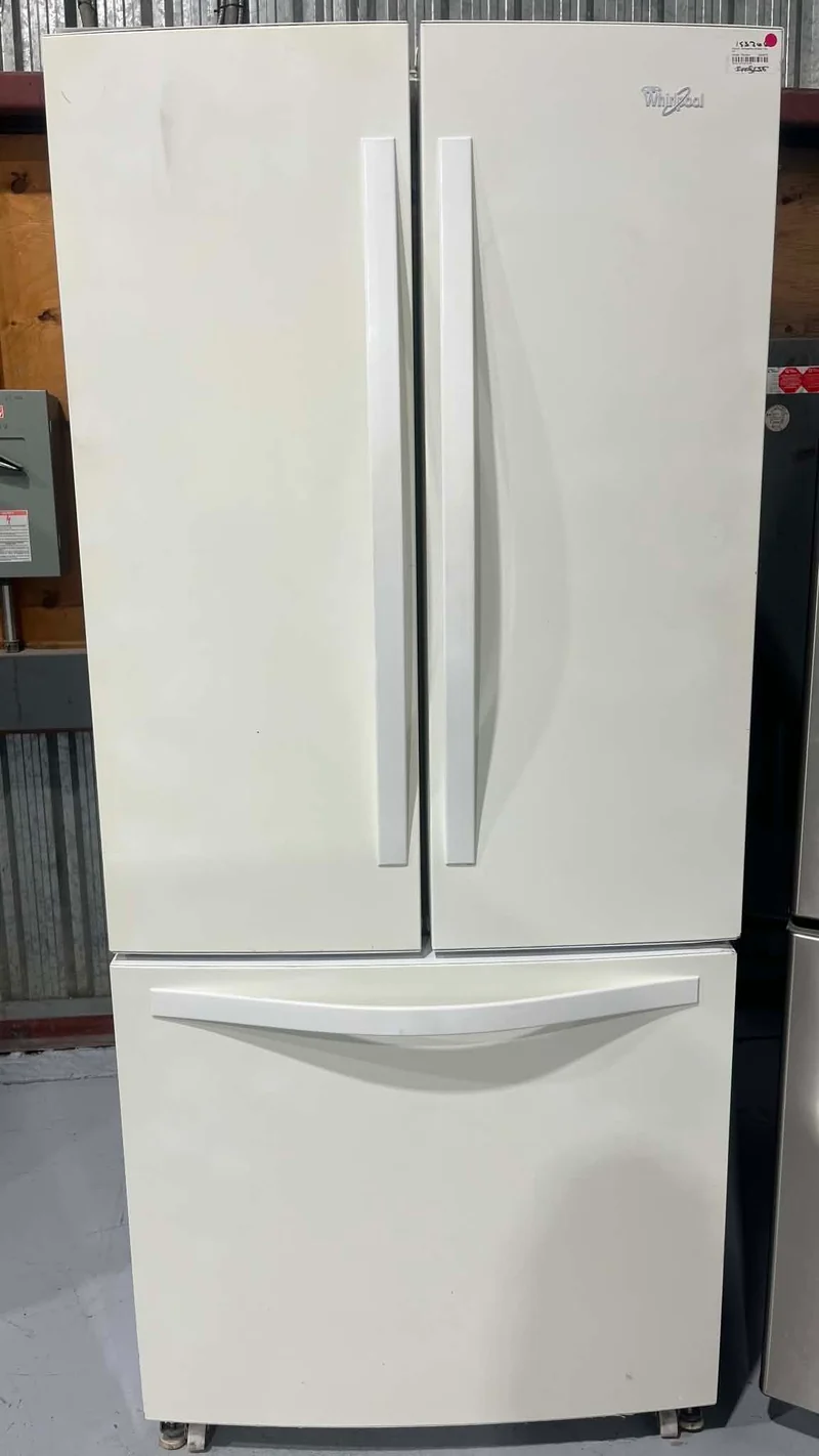 Whirlpool 30'' 18.9 pi cu Réfrigérateur congélateur inférieur - blanc - reconditionné