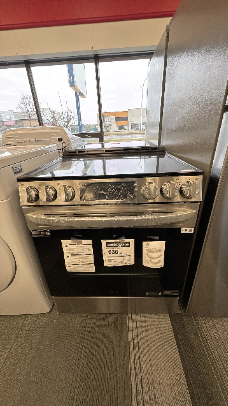 LG 30 po 6.3 pi cu. Cuisinière électrique - Convection - AirFry - autonettoyante - inox - LSEL6333F - Boîte Ouverte
