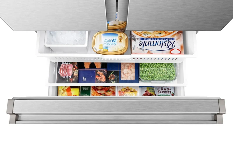 Hisense 36'' 22.4 pi cu Réfrigérateur - eau et glace - inox - RF225C3CSEI - NEUF
