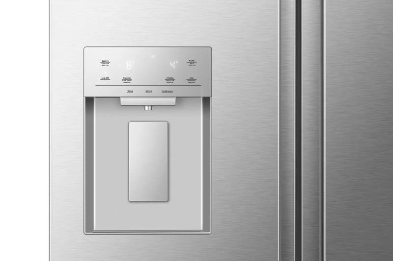 Hisense 36'' 22.4 pi cu Réfrigérateur - eau et glace - inox - RF225C3CSEI - NEUF