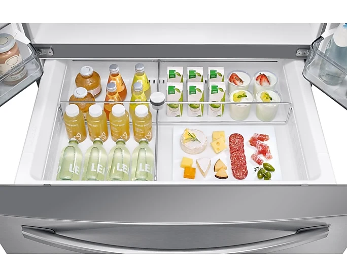 Samsung 36 ''27.7 pi cu. Réfrigérateur avec FlexZone et Family Hub™ - inox - RF28R7551SR/AC - boîte ouverte