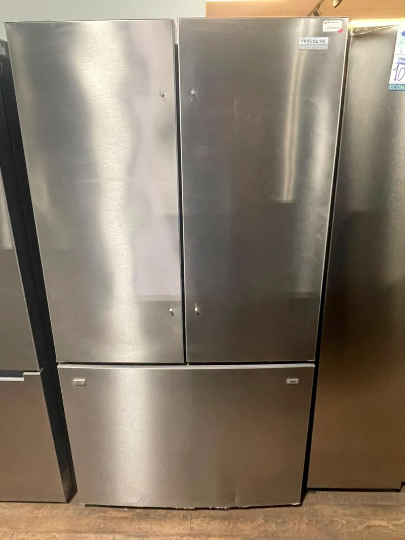 Frigidaire 36'' 23.3 pi cu. Réfrigérateur à profondeur de comptoir - inox - GRFG2353AF - Boite Ouverte