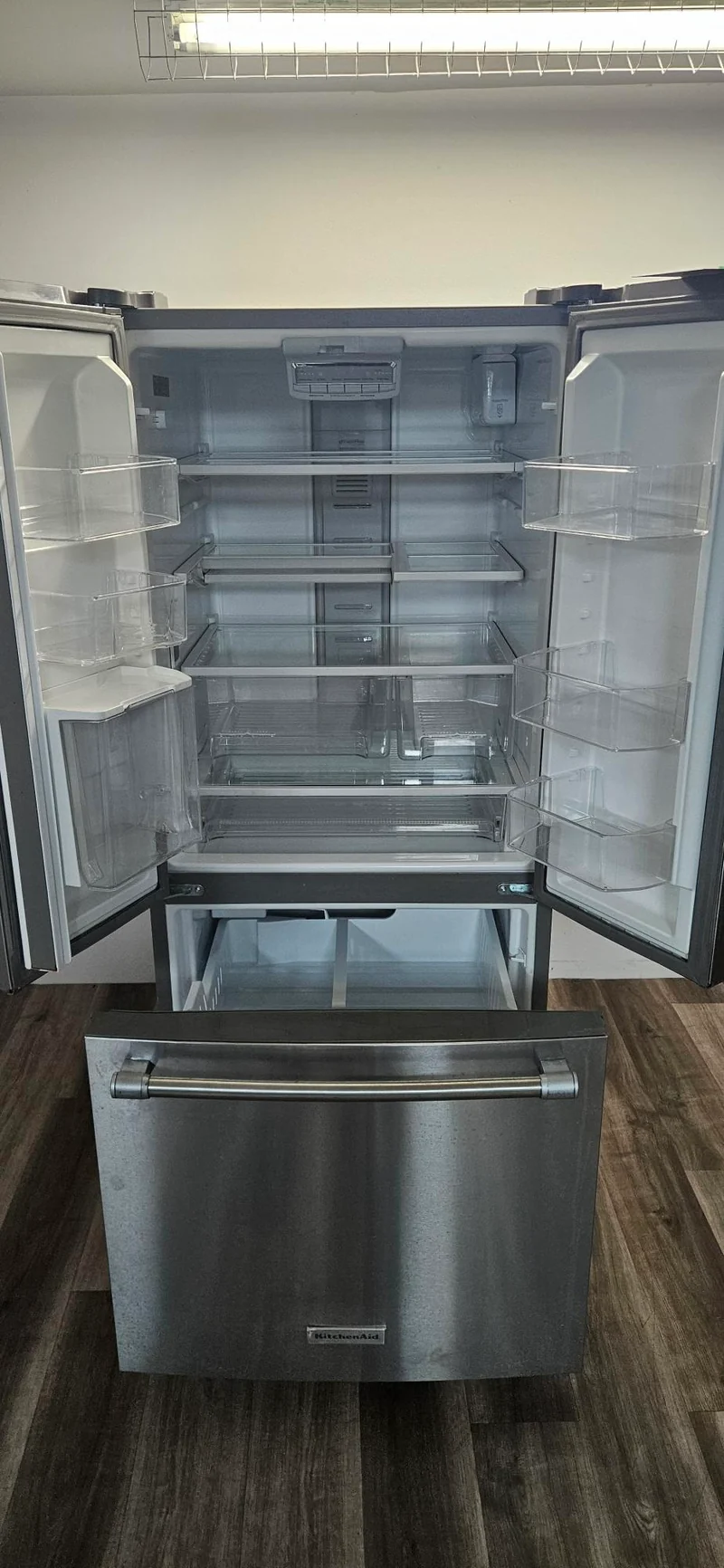 KitchenAid 30'' Réfrigérateur -Congélateur Inférieur - Inox - Reconditionné