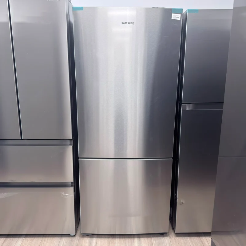 Samsung 30'' 16.2 pi.cu. Réfrigérateur profondeur comptoir - EnergyStar® - Inox -RB16DG6000SL - Boîte ouverte