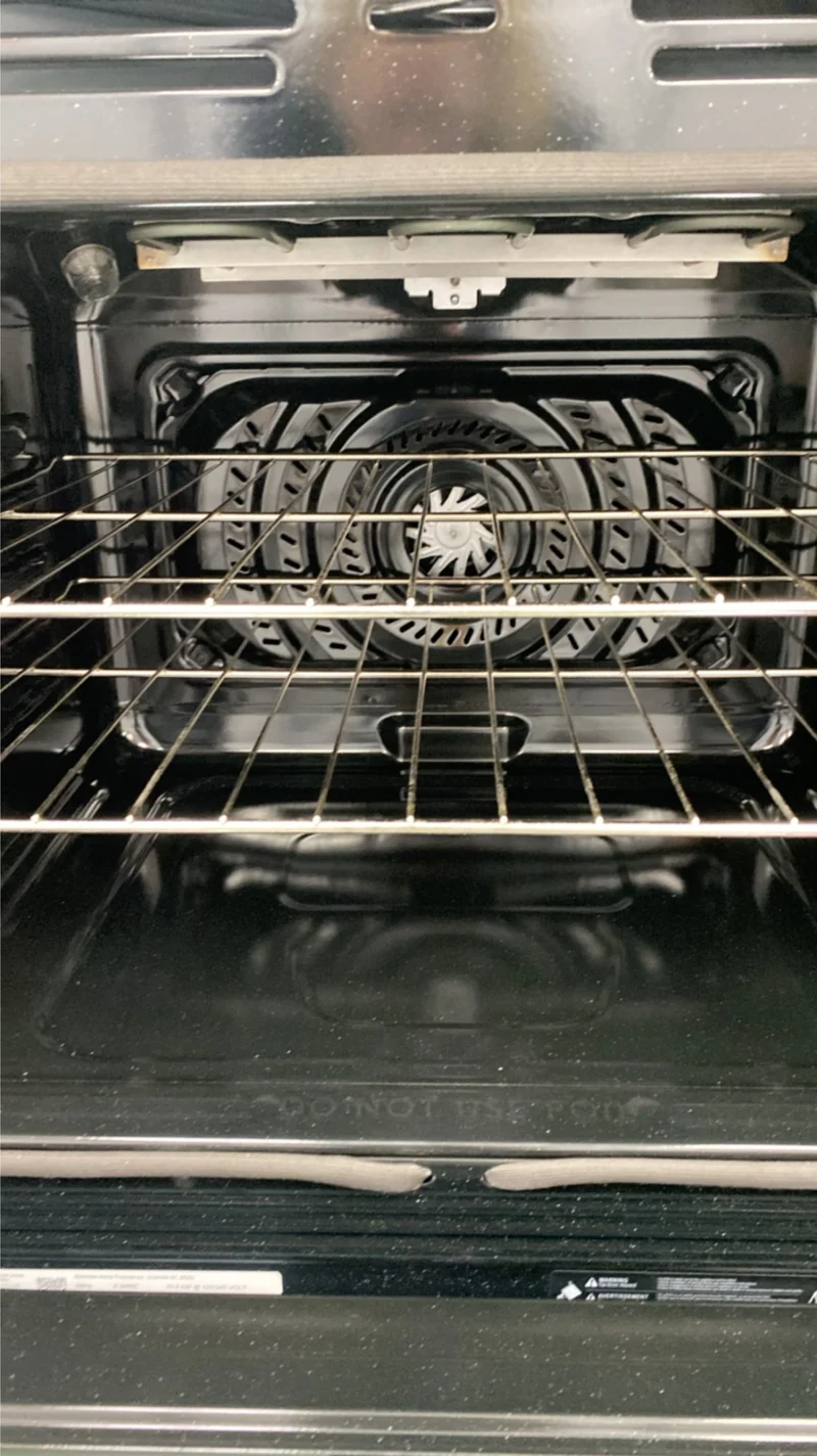 Frigidaire 30'' 5,3 pi. cu. Cuisinière induction- convection - inox - FCFI308CAS - boîte ouverte