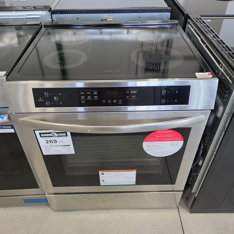 Frigidaire 30'' 5,3 pi. cu. Cuisinière induction- convection - inox - FCFI308CAS - boîte ouverte