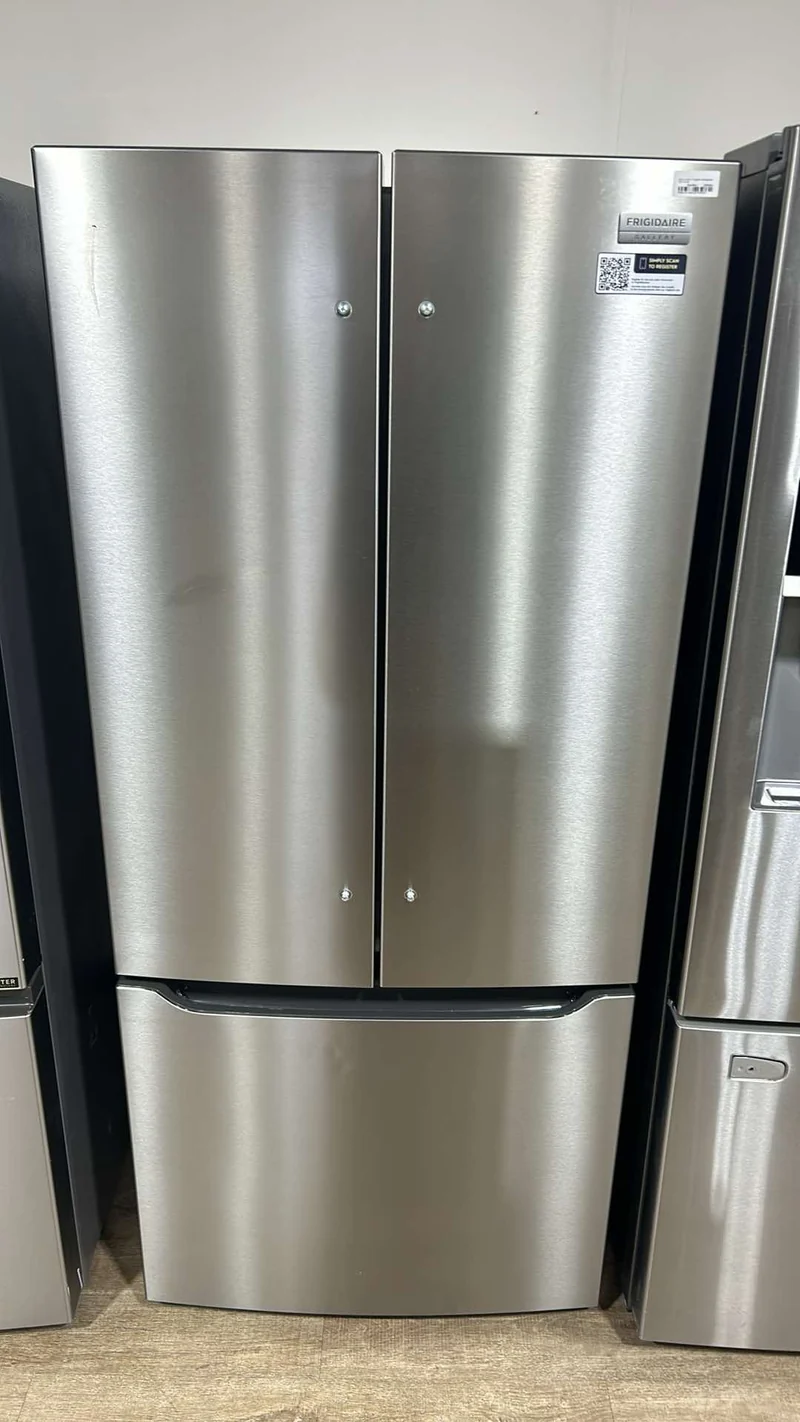 Frigidaire Gallery 30''20 pi. cu. - Réfrigérateur portes francaises - Inox - GRFN2023AF - boîte ouverte
